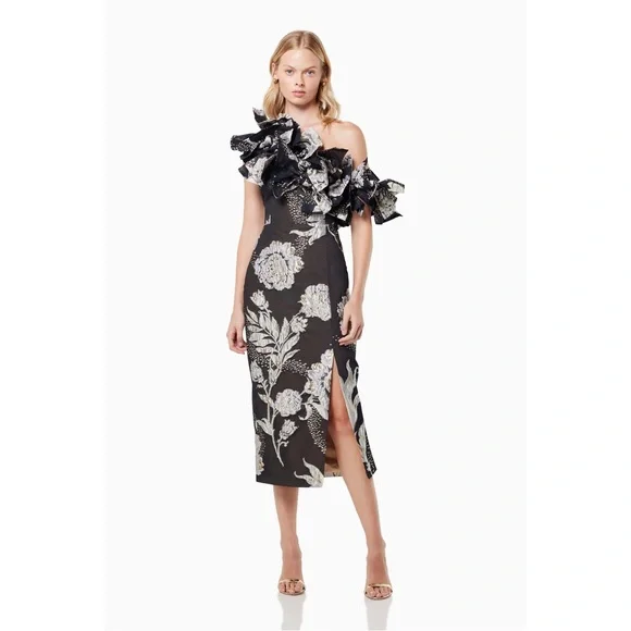 Elliatt Black and Cream Floral Midi Dress - Picture 4 of 10